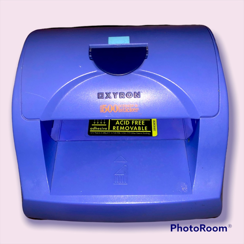 Xyron Sticker Maker- model 500 create-a-sticker - Picture 1 of 3